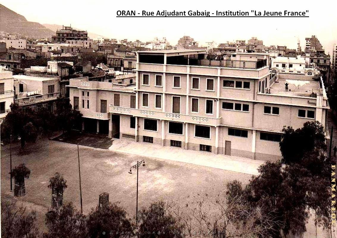 Oran - Rue Adjudant Gabaig- Jeune France.jpg